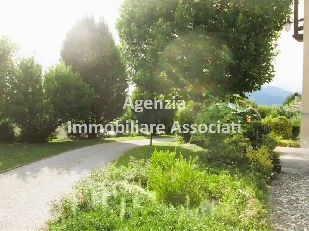 Casa indipendente in affitto a Asolo