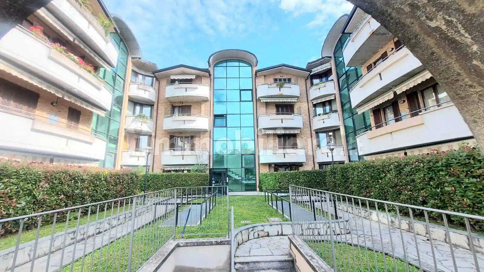 Appartamento in vendita a Rovellasca