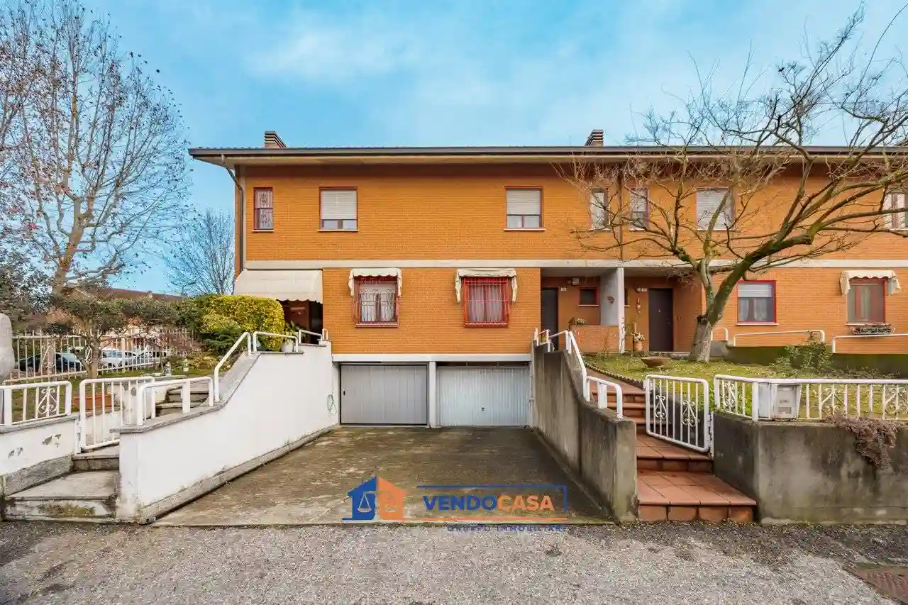 Villetta a schiera - foto 2