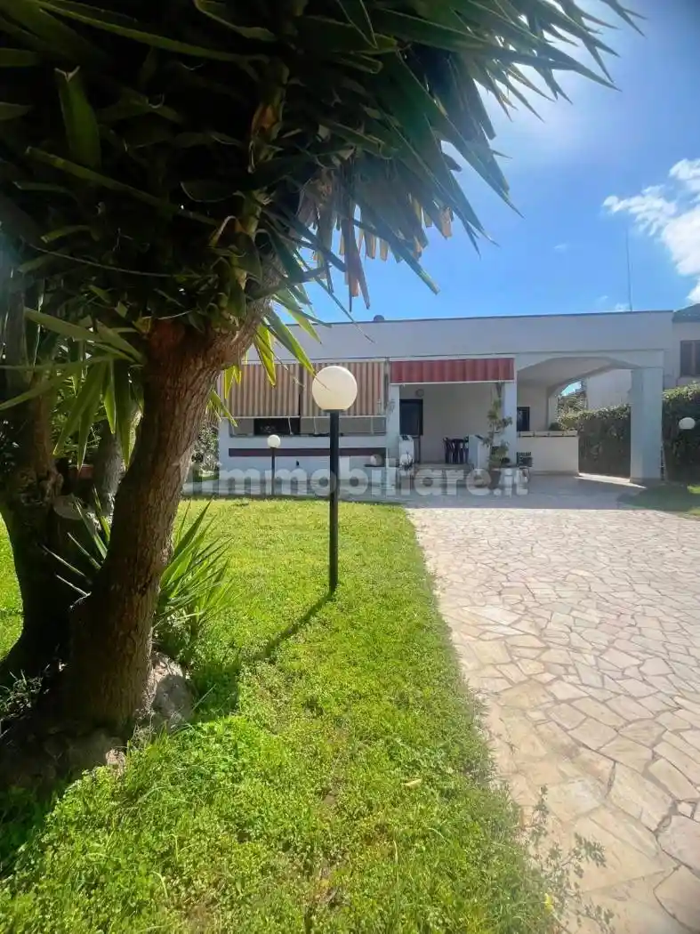 Villetta a schiera in vendita a Castel Volturno