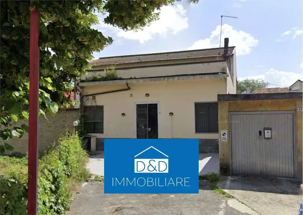 Palazzo - Stabile in vendita a Canelli
