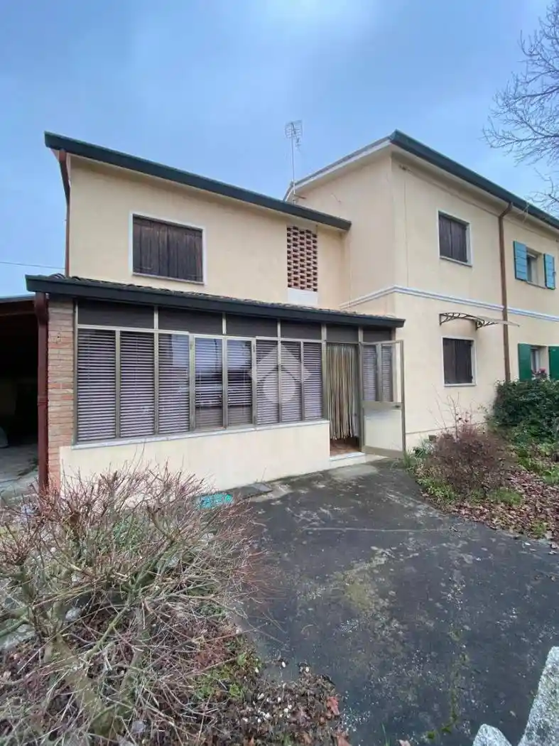 Casa indipendente in vendita a Bagnoli di Sopra