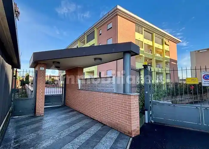 Appartamento in vendita a Pregnana Milanese