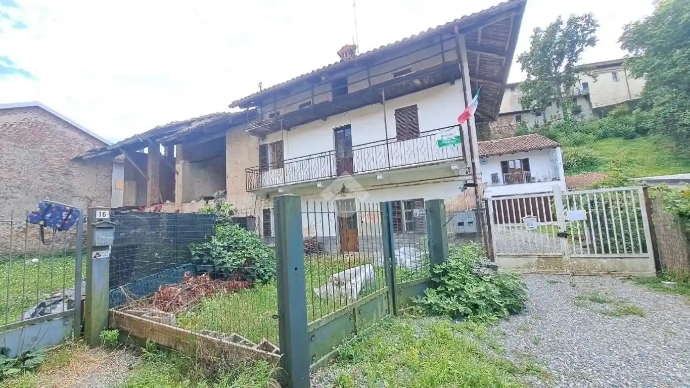 Casa indipendente in vendita a Cerrione