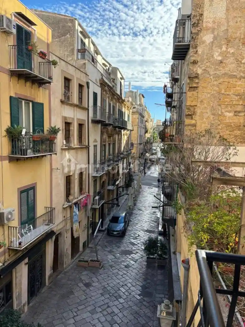 Appartamento in vendita a Palermo