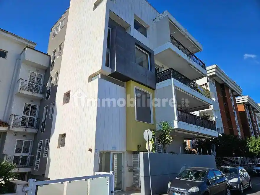 Appartamento in affitto a Modugno