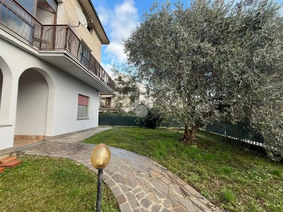 Appartamento in vendita a Ponte San Pietro