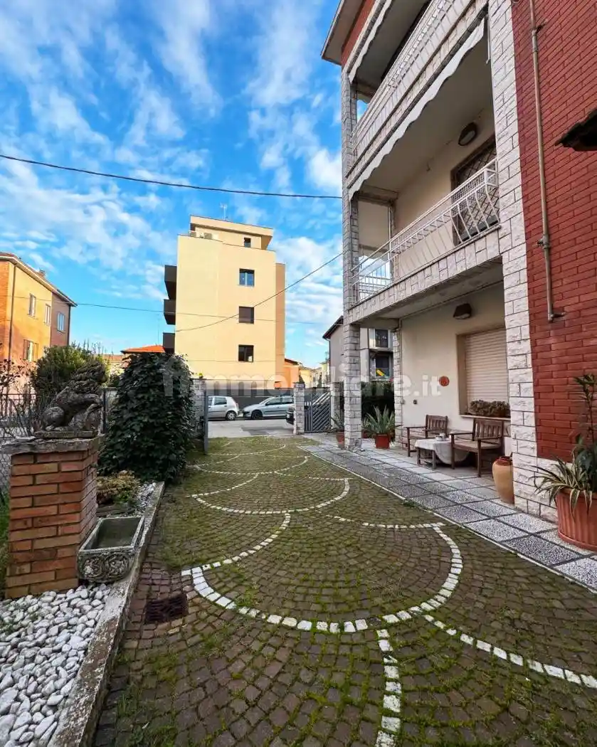 Appartamento in vendita a Modena