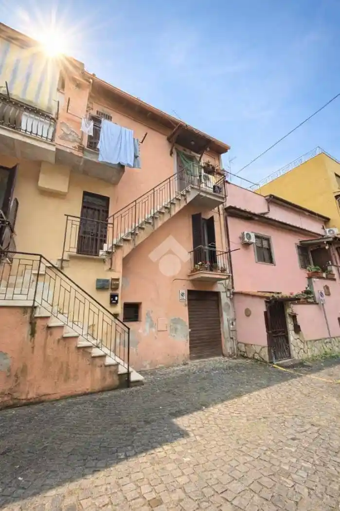 Appartamento in vendita a Genzano di Roma