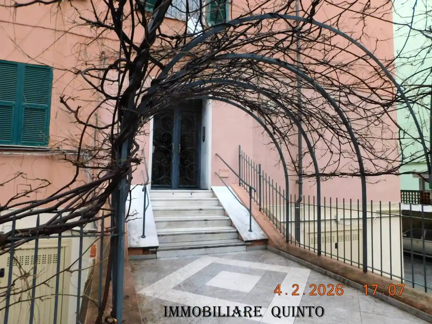 Appartamento in vendita a Genova