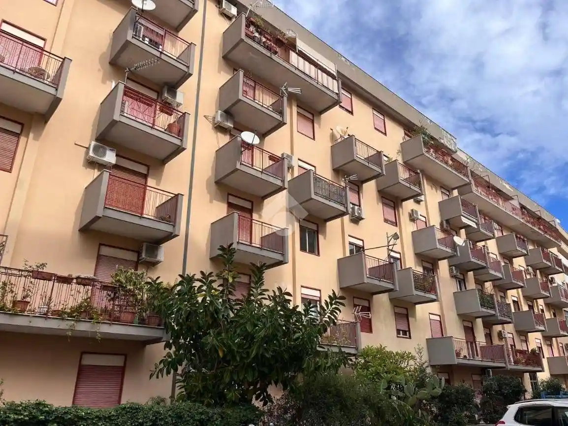 Appartamento in vendita a Palermo