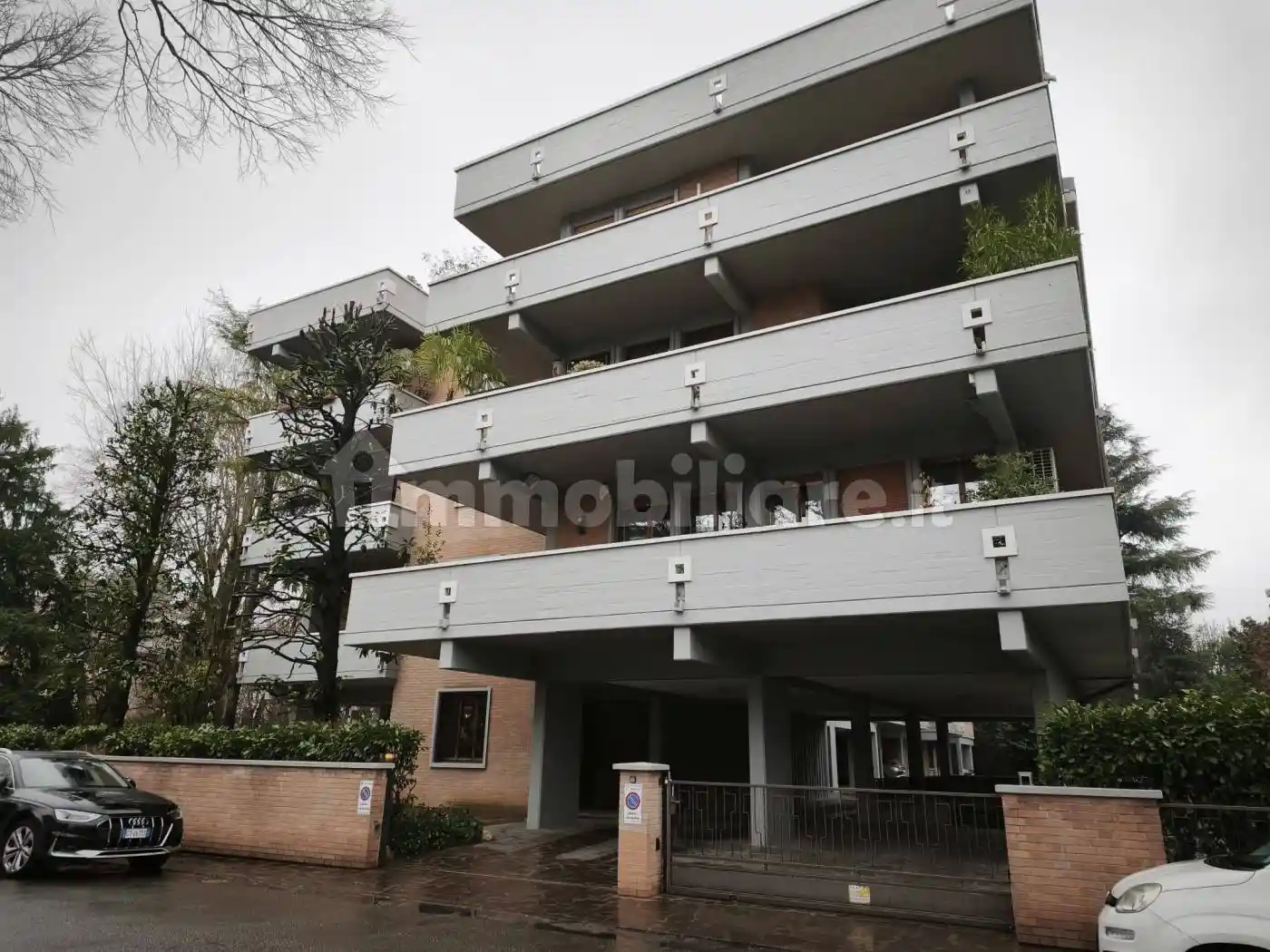 Appartamento in vendita a Modena