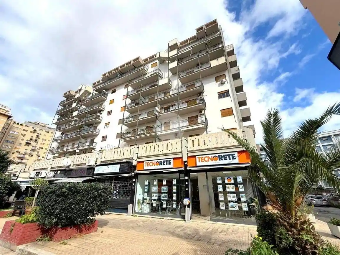Appartamento in vendita a Palermo