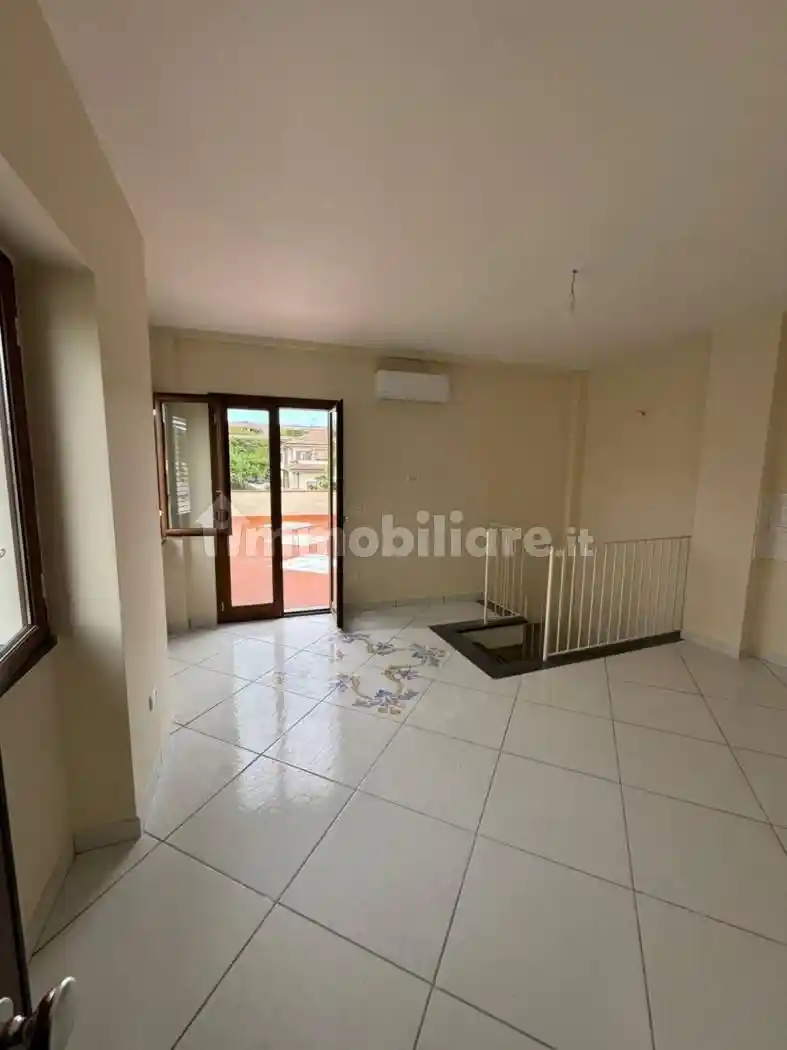 Appartamento in affitto a Minturno