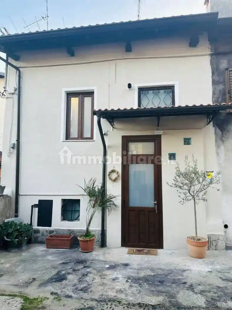 Casa indipendente in vendita a Candia Canavese