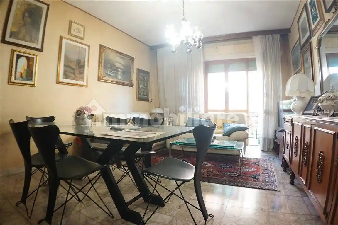 Appartamento in vendita a Massa