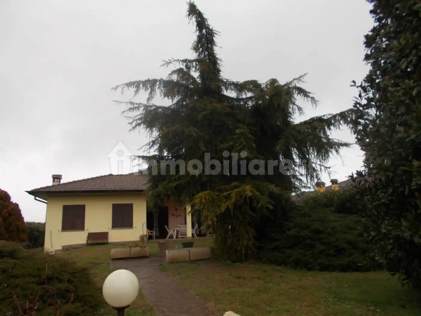 Villa in vendita a Fara Gera d'Adda