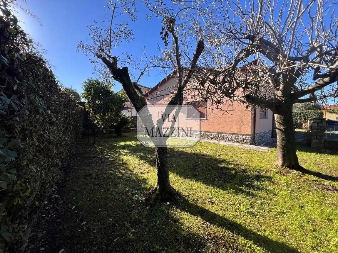 Villa in vendita a Pietrasanta