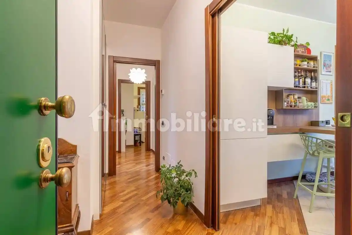 Appartamento in vendita a Villasanta