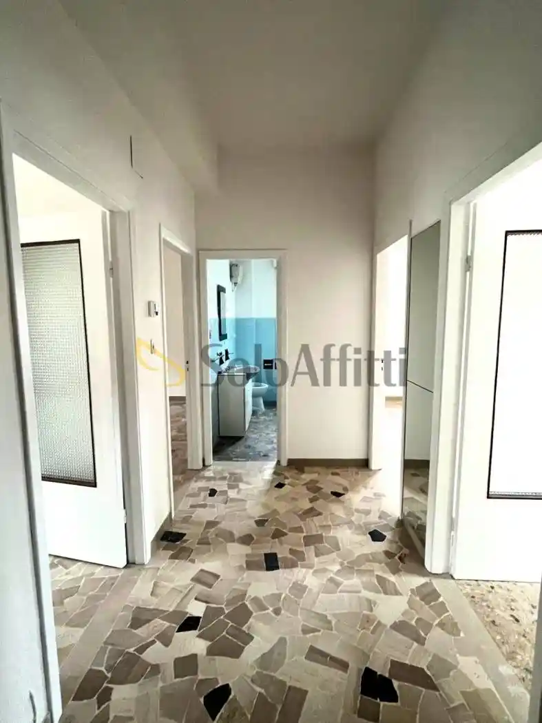 Appartamento in affitto a Falconara Marittima