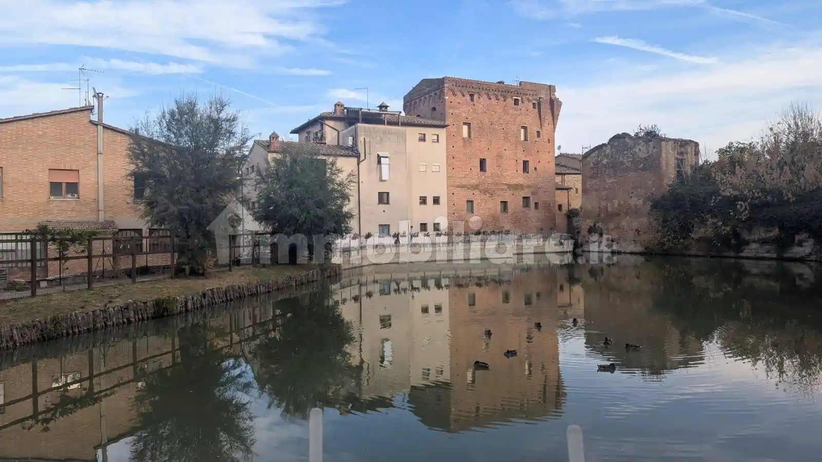 Appartamento in vendita a Monteroni d'Arbia