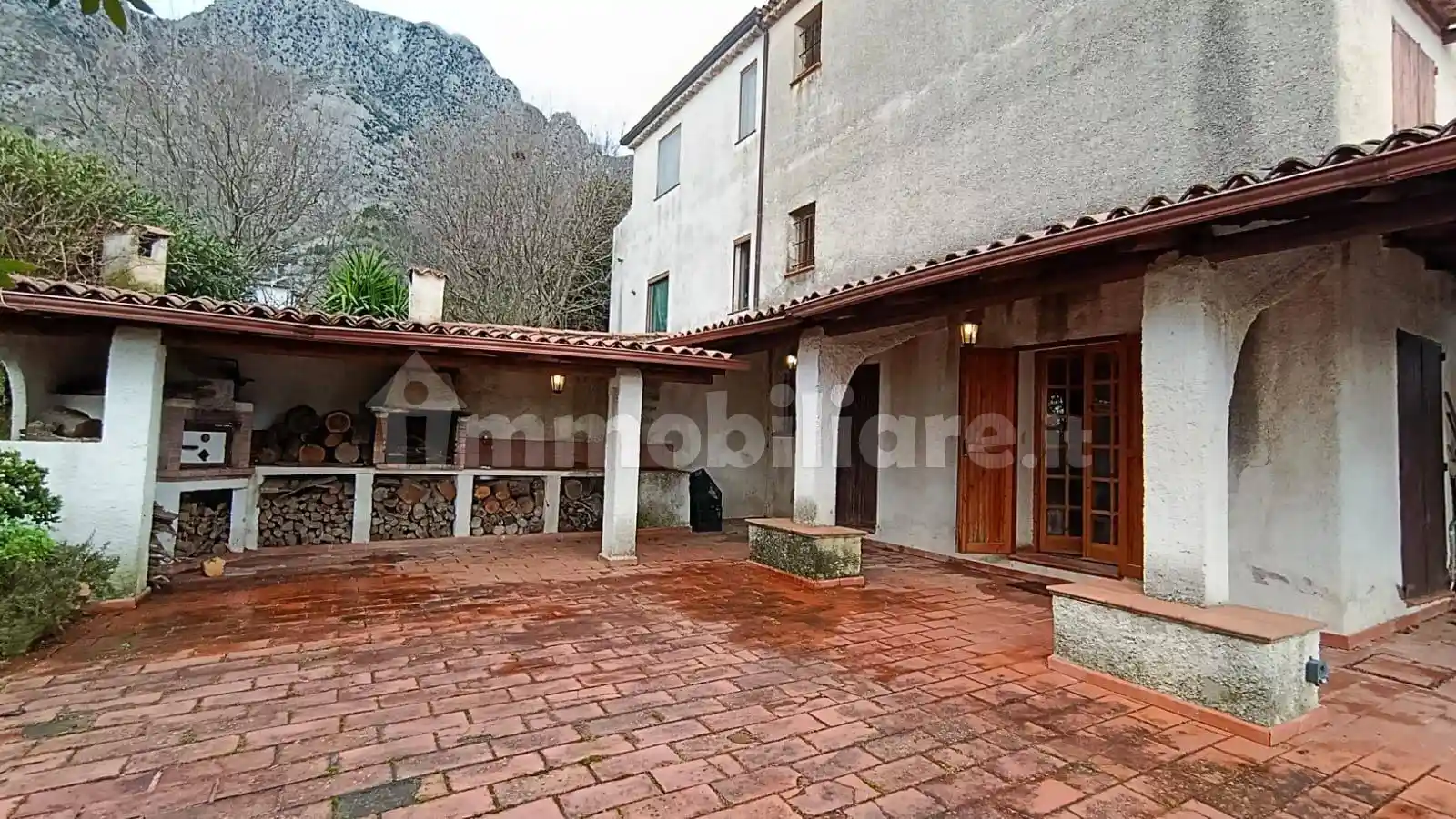 Villa in vendita a Ausonia