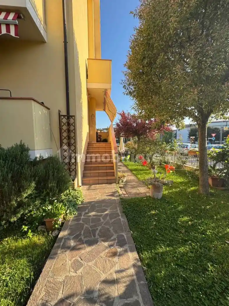 Villetta a schiera in vendita a Imola