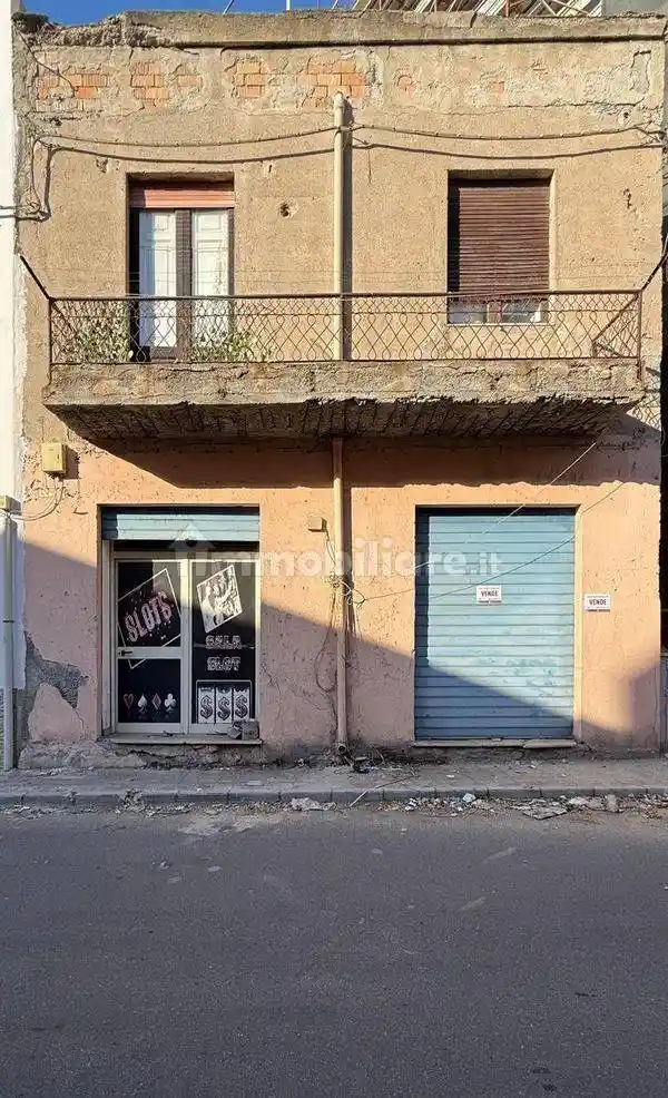 Palazzo - Edificio in vendita a Reggio Calabria