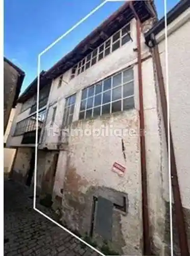 Appartamento in vendita a Ballabio