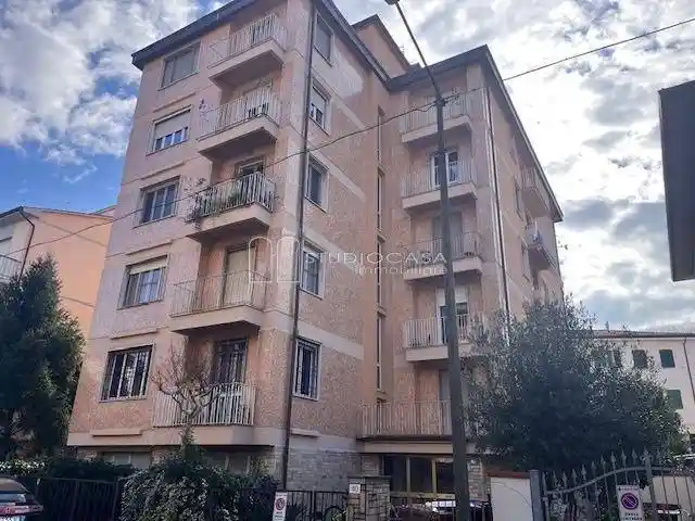 Appartamento in vendita a Pisa