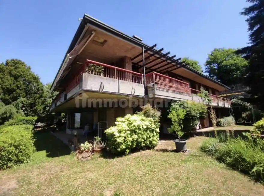 Appartamento in vendita a Inverigo