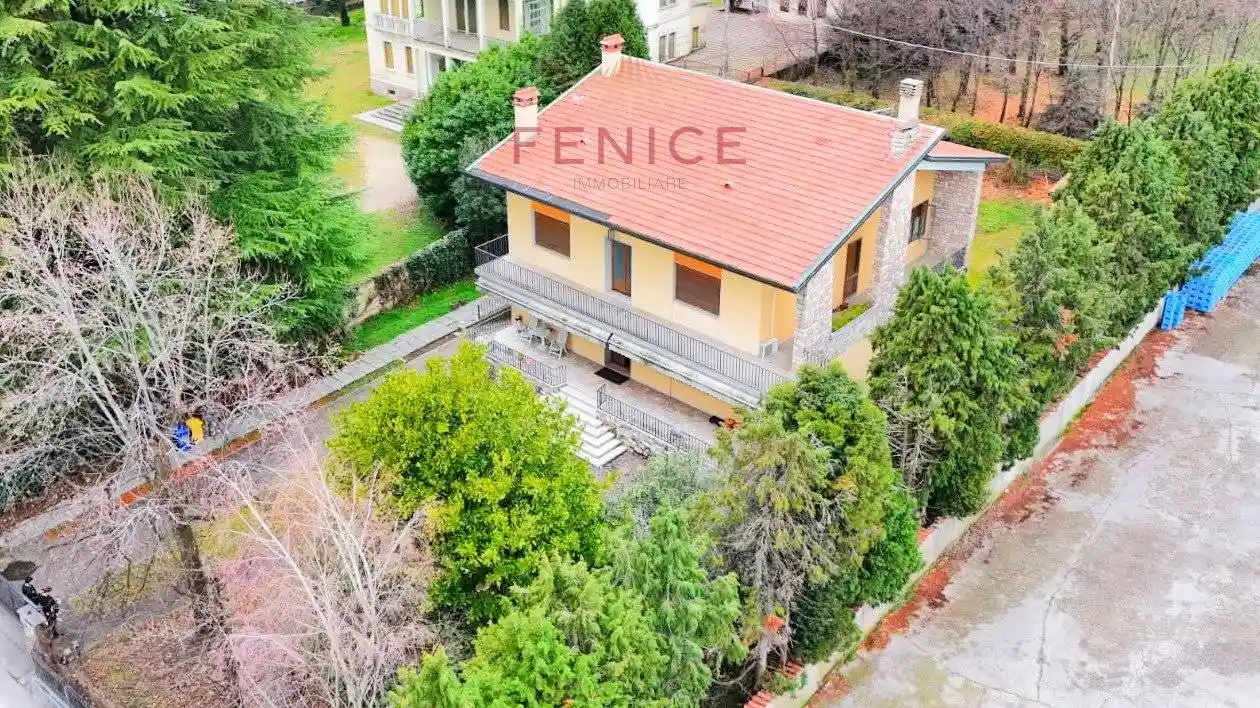 Casa indipendente in vendita a Pieve del Grappa