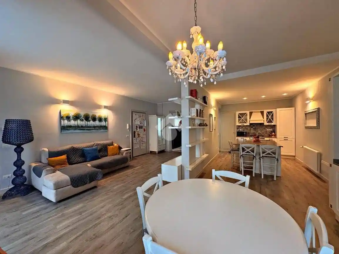 Appartamento in vendita a Savona