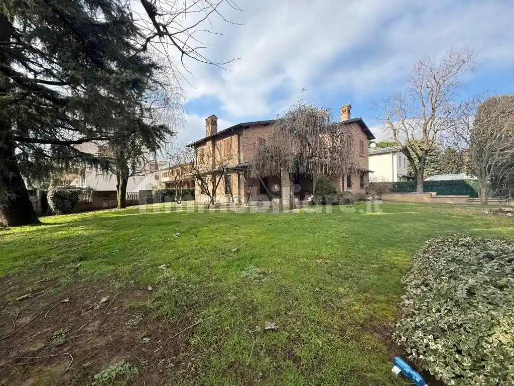 Villa in vendita a Zelo Buon Persico