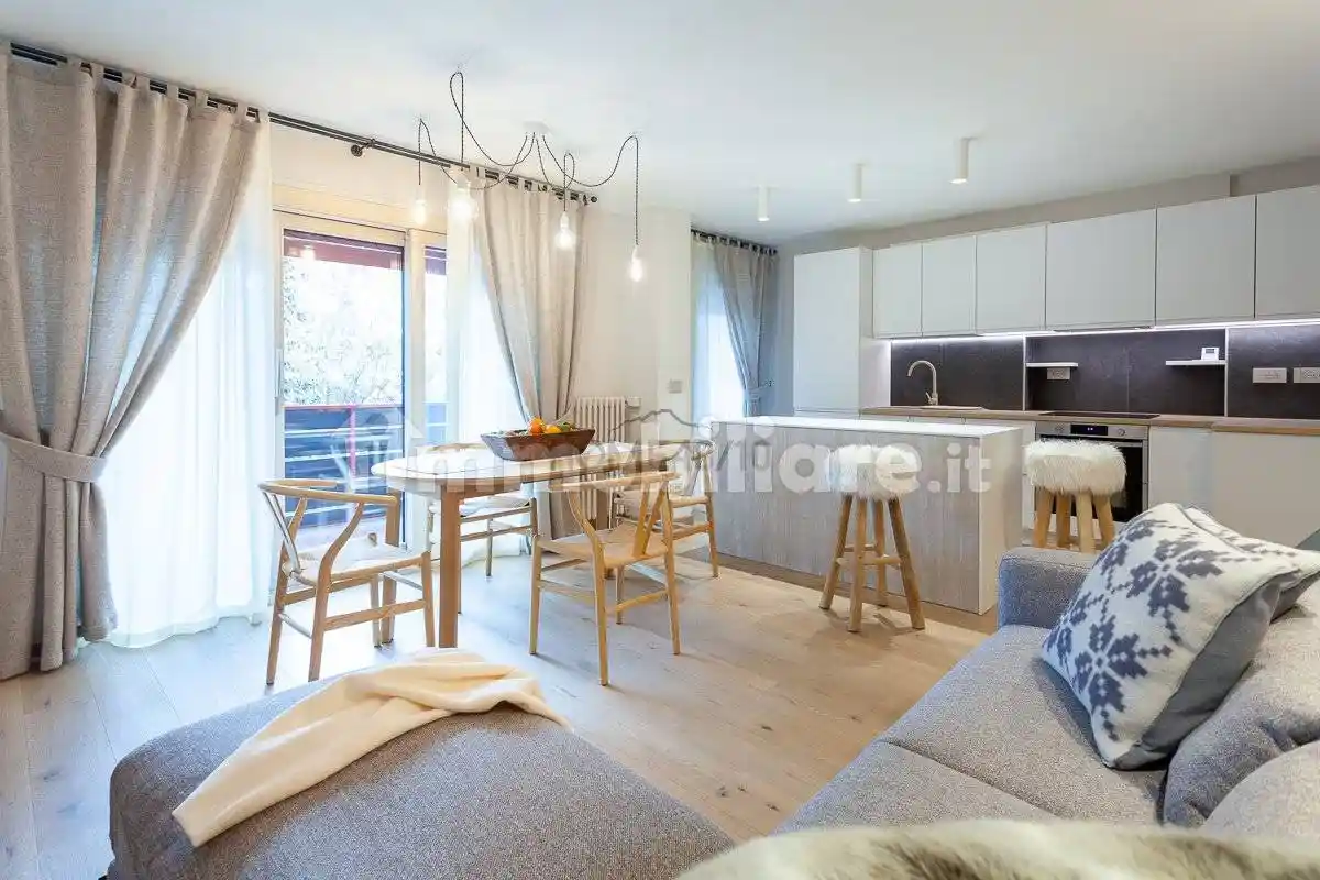 Appartamento in affitto a Courmayeur