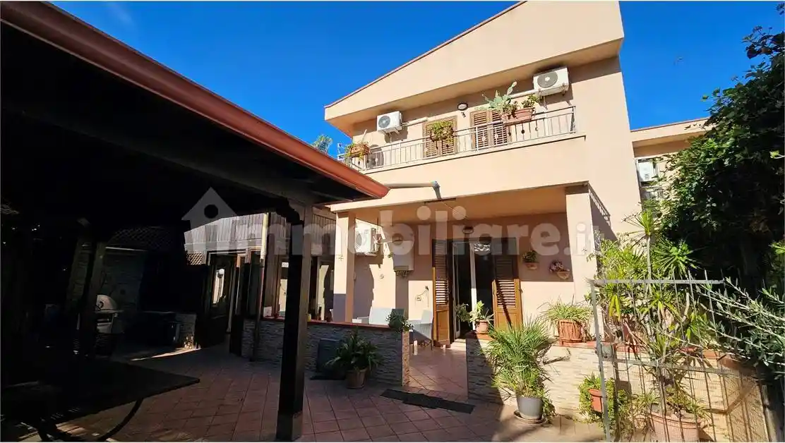 Villa in vendita a Isola delle Femmine