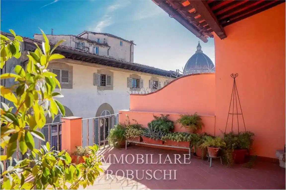 Appartamento in vendita a Firenze