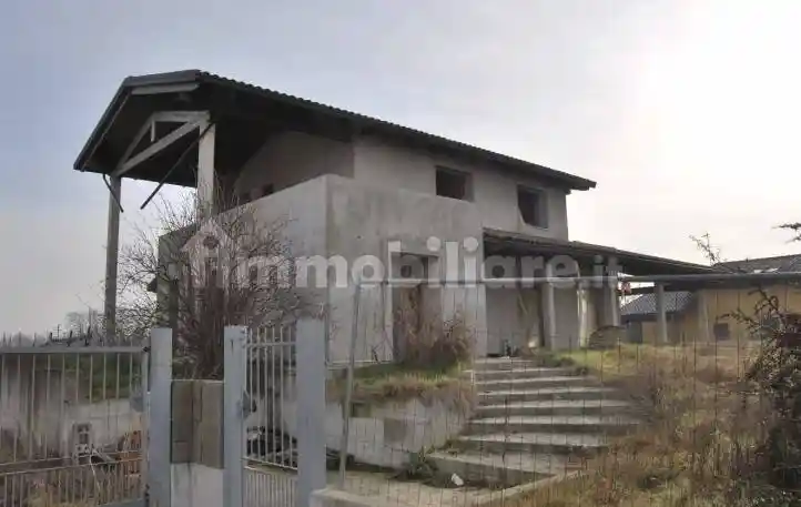 Villa in vendita a Quargnento