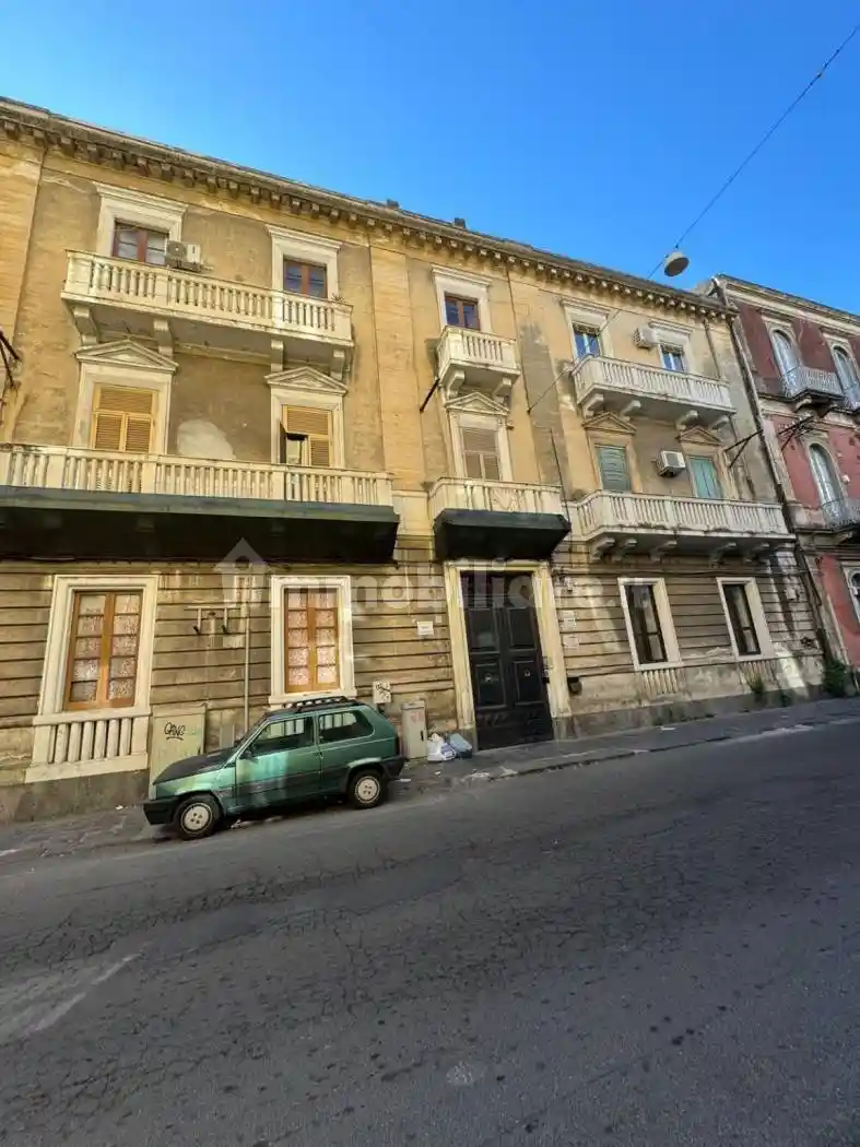 Appartamento in vendita a Catania