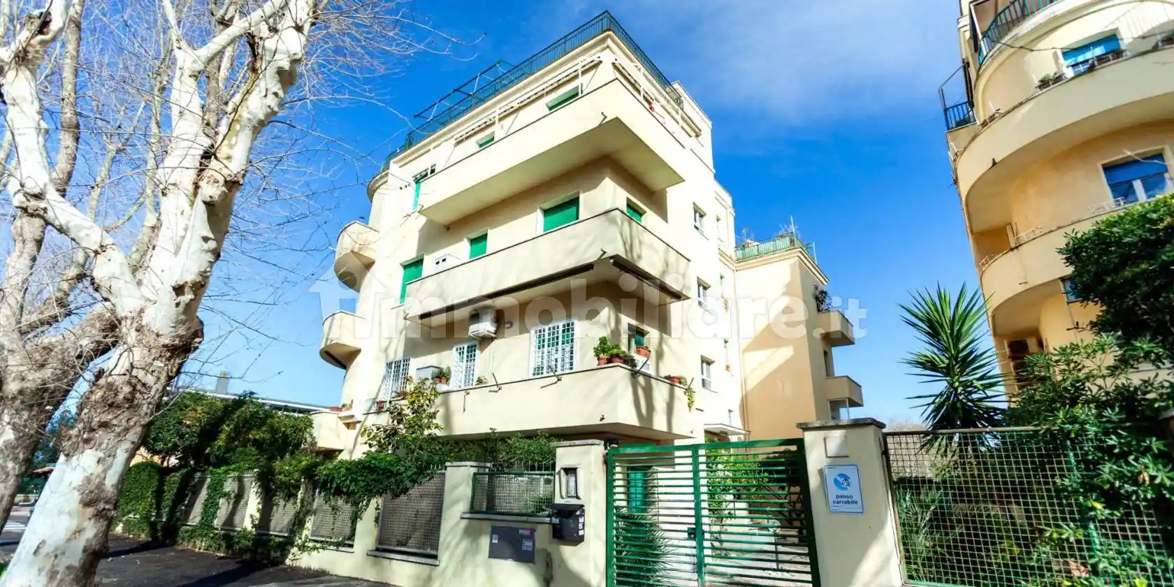 Appartamento in vendita a Roma