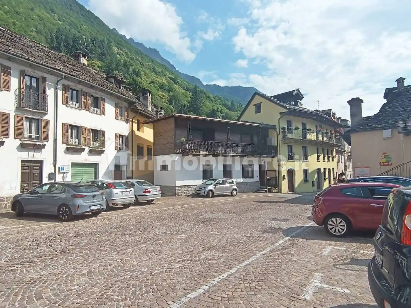 Appartamento in vendita a Vanzone con San Carlo