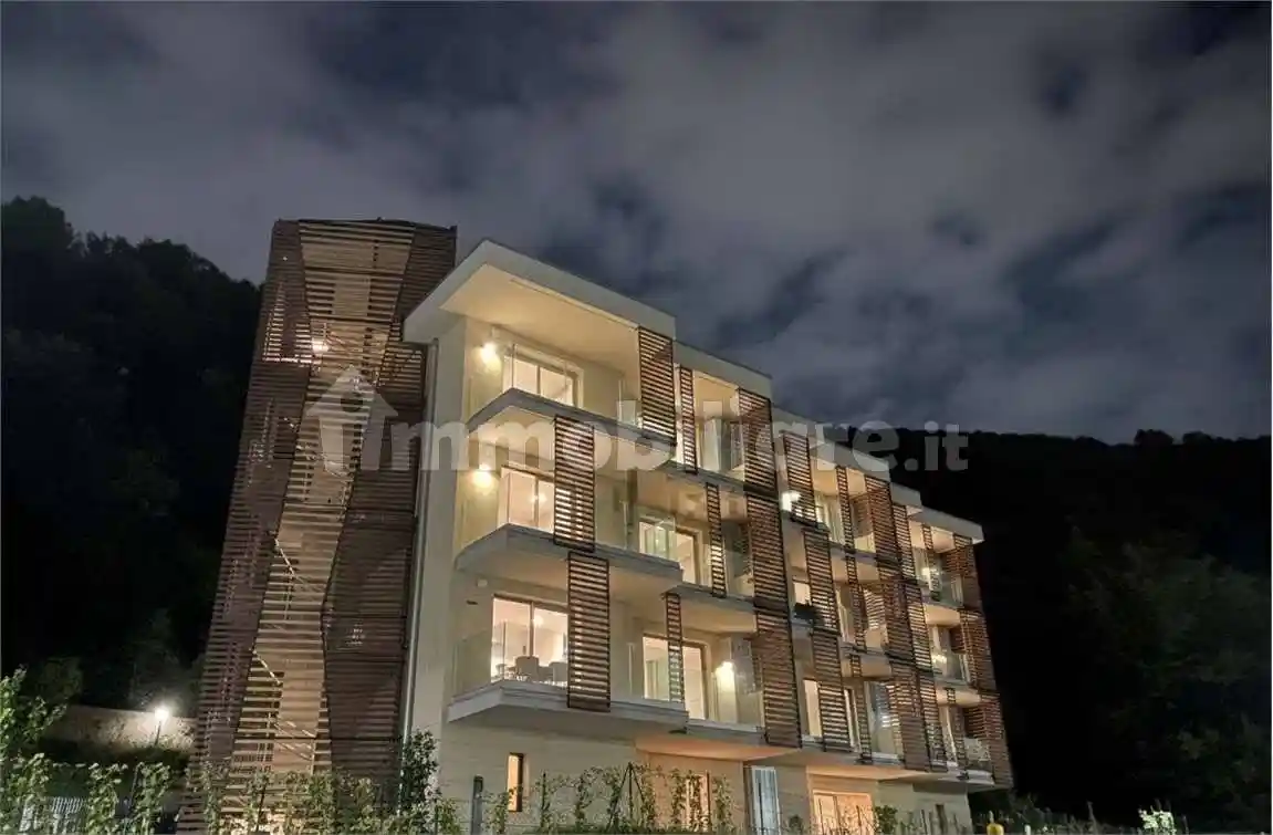 Appartamento in vendita a Campione d'Italia