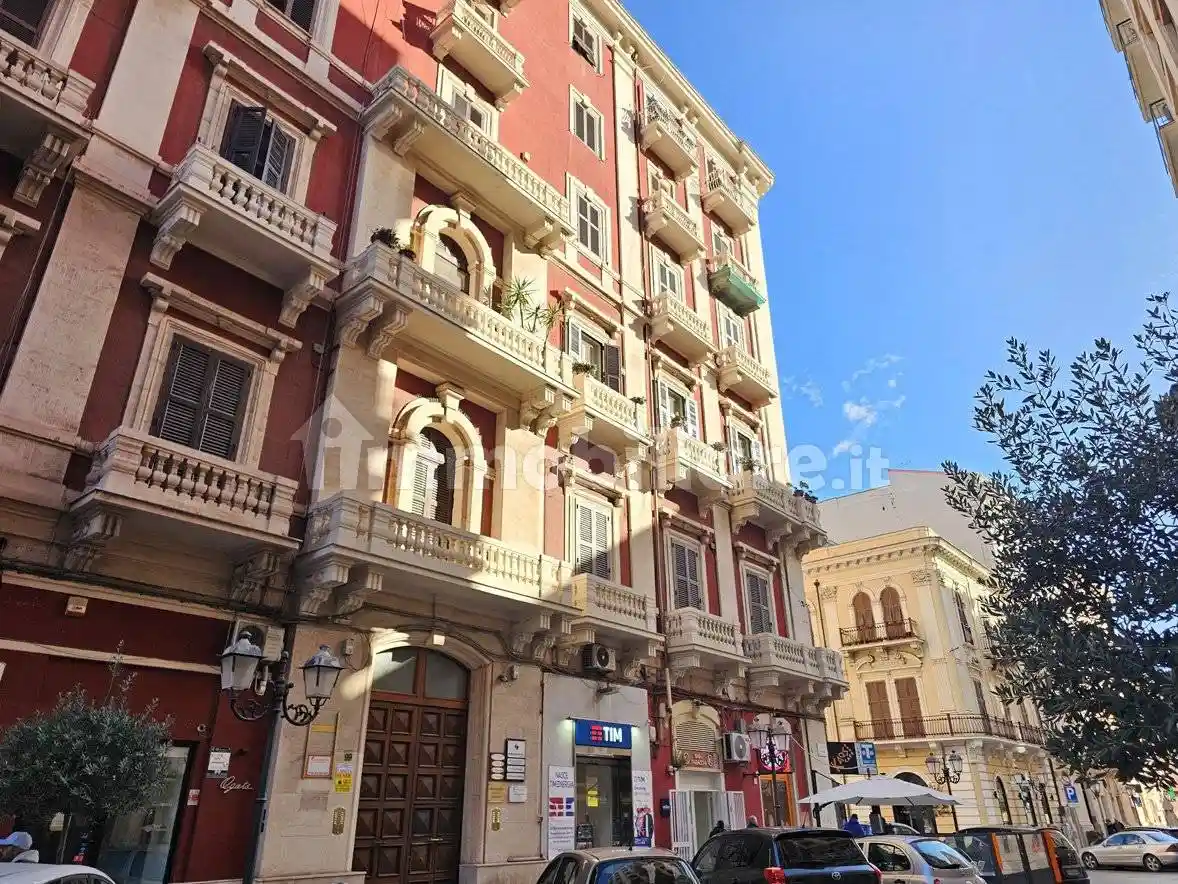 Appartamento in affitto a Taranto