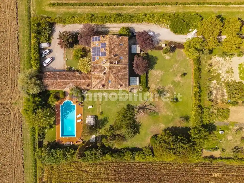 Villa in vendita a Carpi