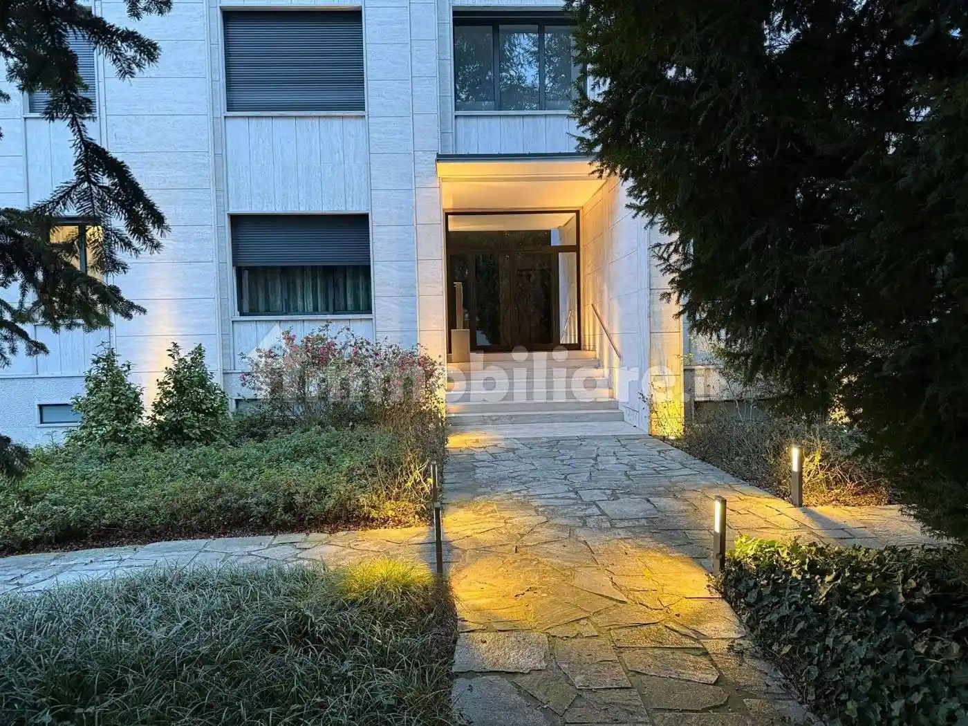 Appartamento in affitto a Cantù