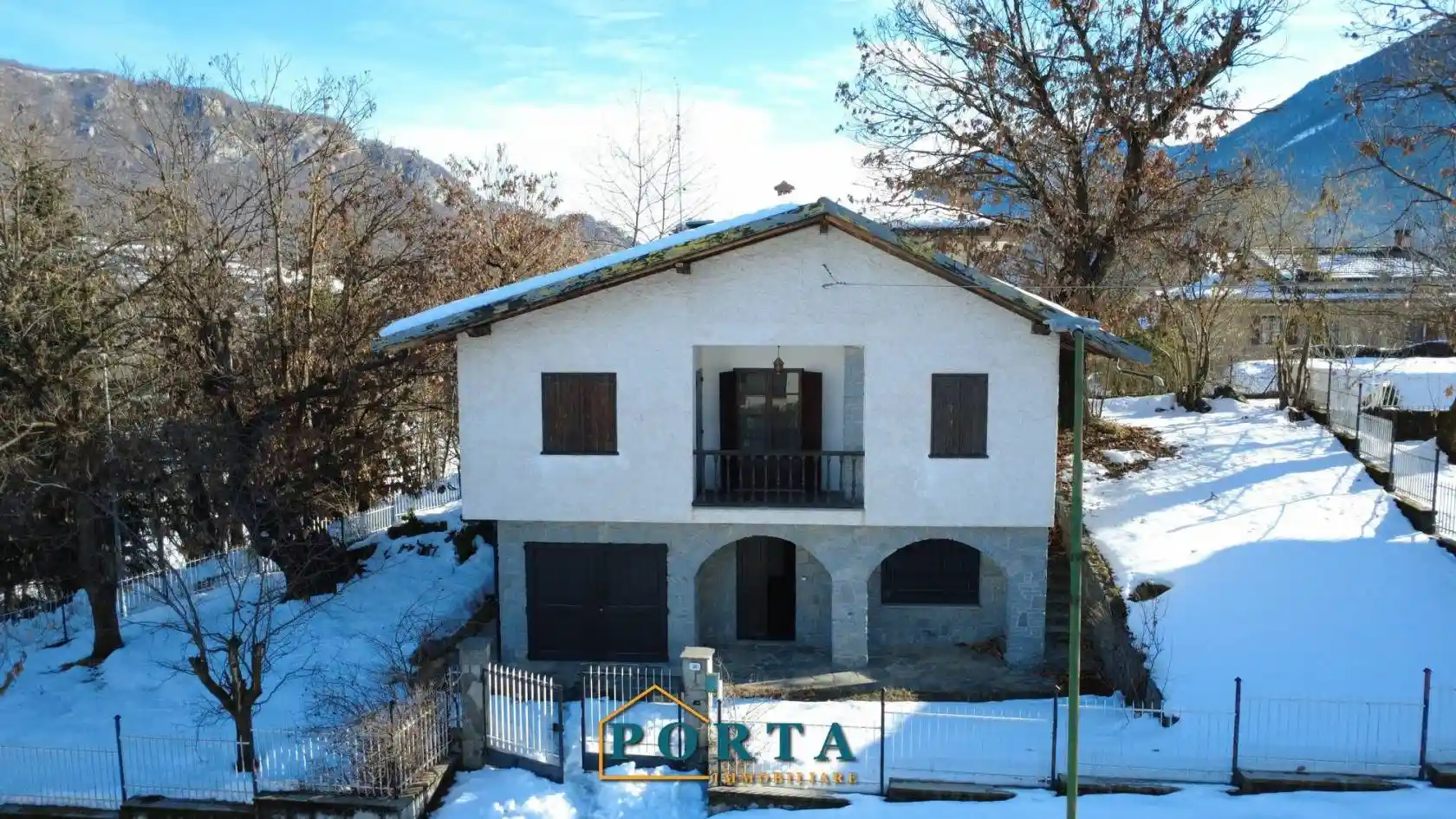 Villa in vendita a Demonte