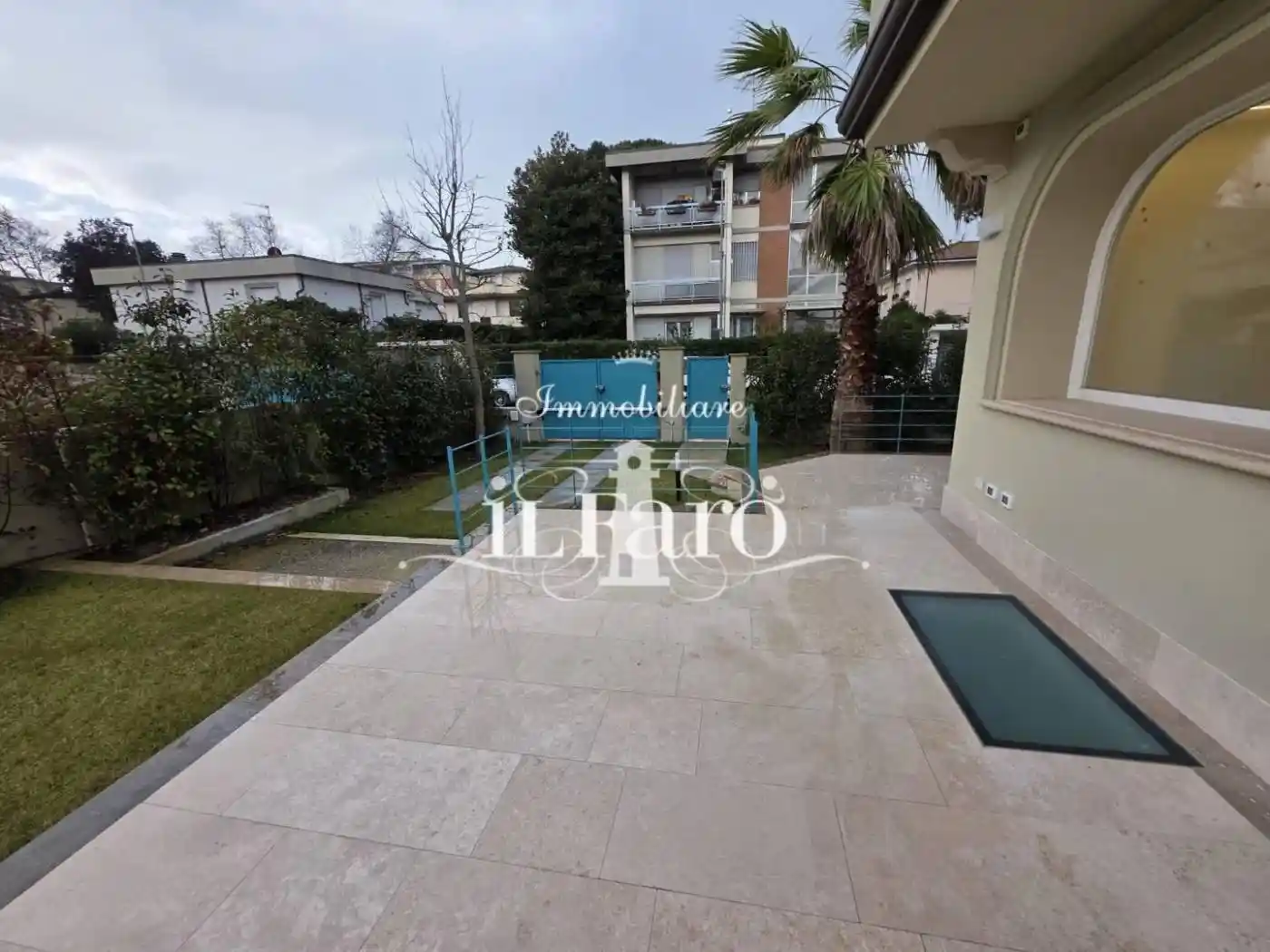 Appartamento in vendita a Viareggio