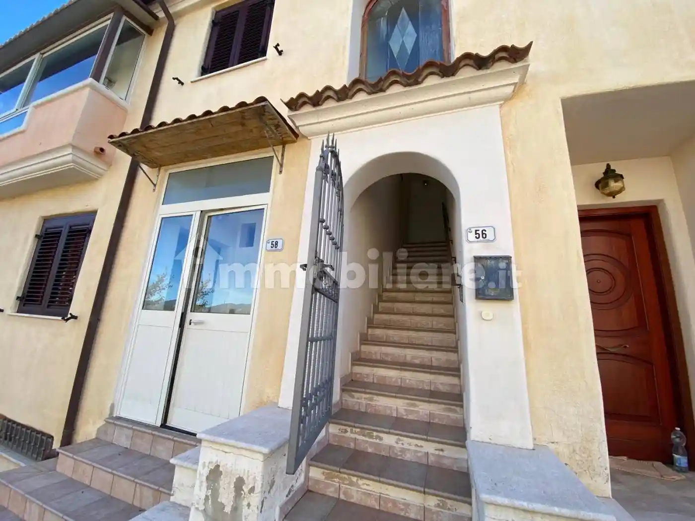 Appartamento in vendita a Orosei