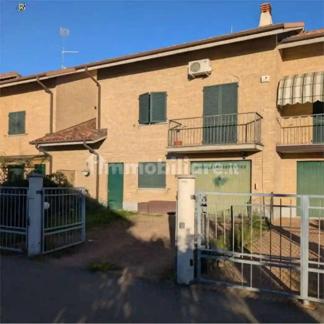 Villetta a schiera - foto 2