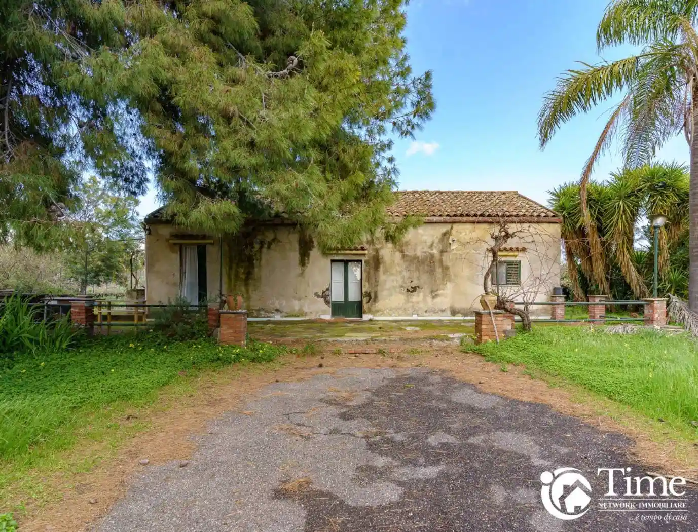 Rustico - Casale in vendita a Aci Sant'Antonio